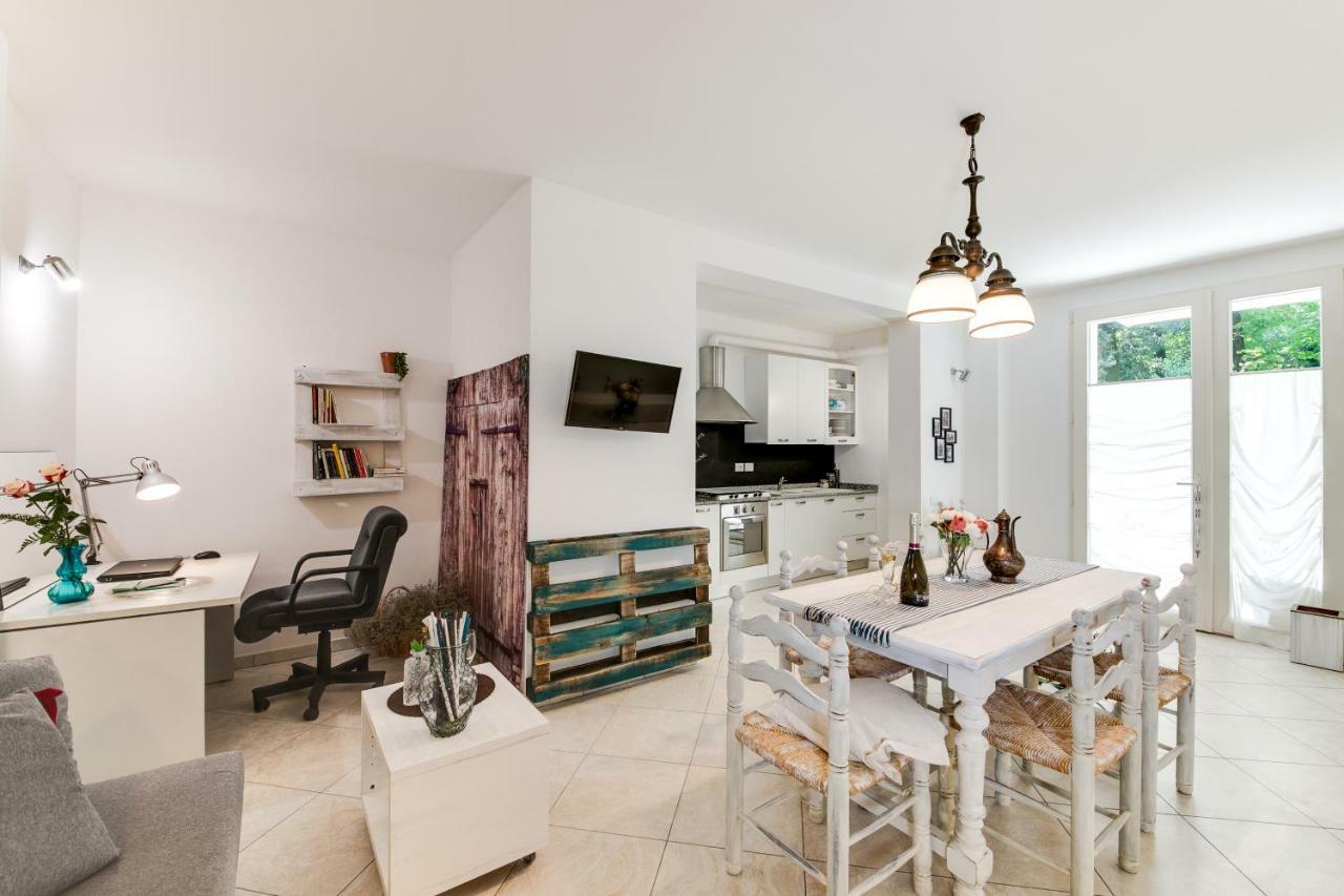 Campus House Apartment Forli Ngoại thất bức ảnh